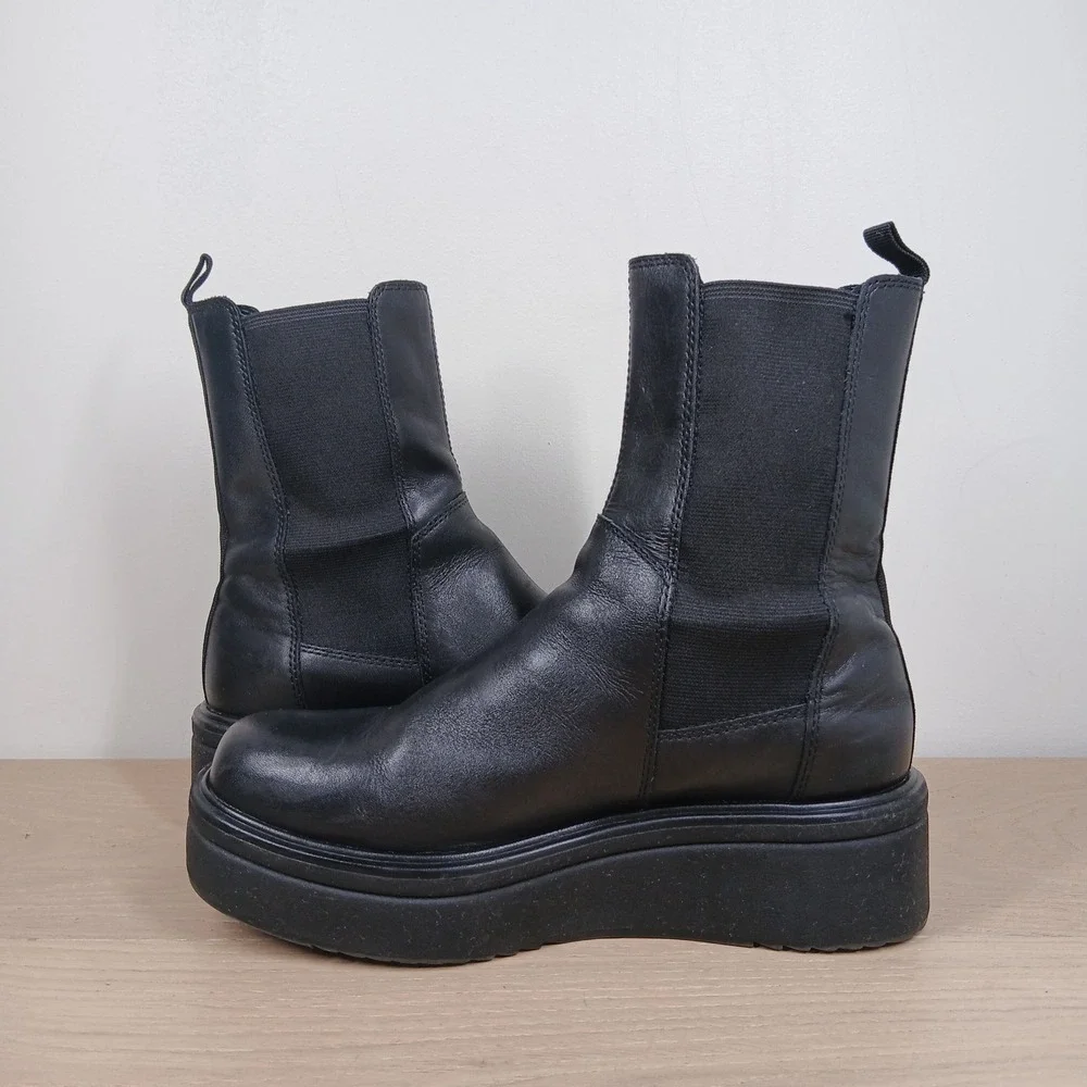 Vagabond Platform Chelsea Boots Women 7 Black Leather Chunky Platform Goth